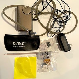 Dinair Airbrush Makeup system
